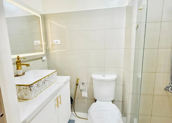 Style 1br Near Airport, Smx, Moa Manila